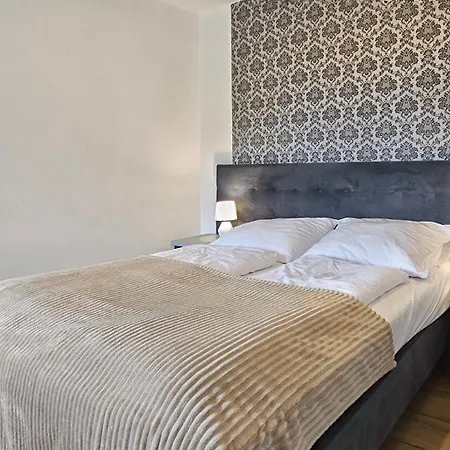 Holidayhomepl Wakacyjny Przy Wolinskim Parku, Parking Gratis * Miedzyzdroje