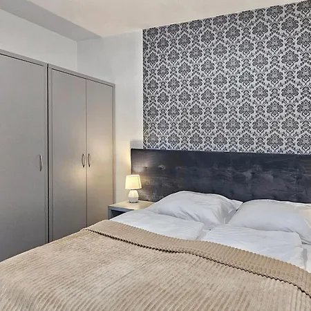 Holidayhomepl Wakacyjny Przy Wolinskim Parku, Parking Gratis