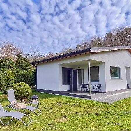 Holidayhomepl Wakacyjny Przy Wolinskim Parku, Parking Gratis Сasa de vacaciones