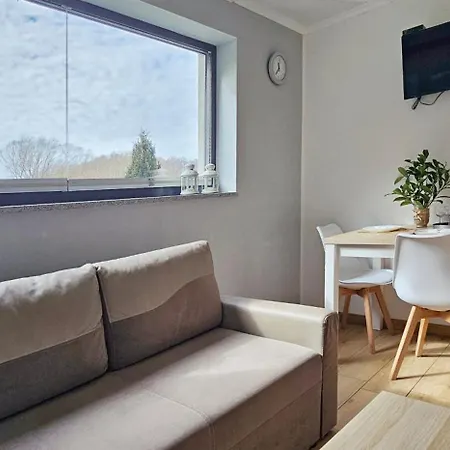 Сasa de vacaciones Holidayhomepl Wakacyjny Przy Wolinskim Parku, Parking Gratis