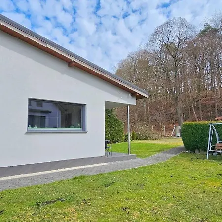Holidayhomepl Wakacyjny Przy Wolinskim Parku, Parking Gratis Сasa de vacaciones *